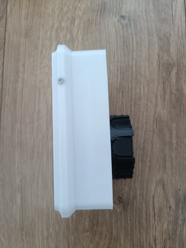 Prípravok na zapustenú, skrytú montáž elektrickej zásuvky